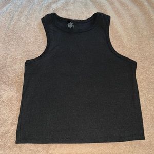 Women’s Juniors Simple Basic Black Crop Top Razorback Rib Knit Tank Top